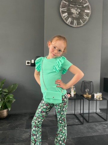 24db42a8 0479 4404 a323 e6c2946c8b03