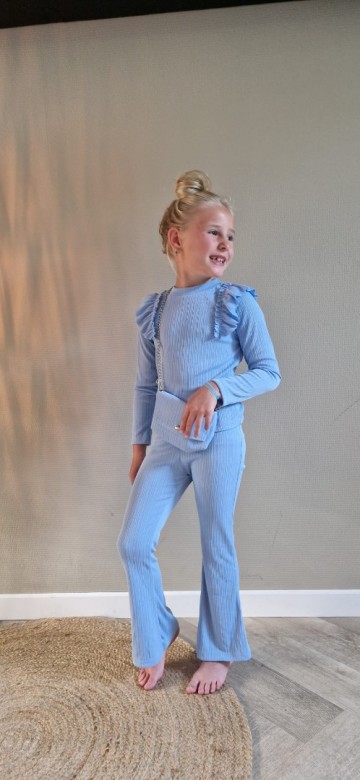 95878e9a 1e0f 426e 967a 8942be1cec44